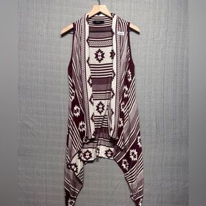 Western Pattern Sleeveless Cardigan